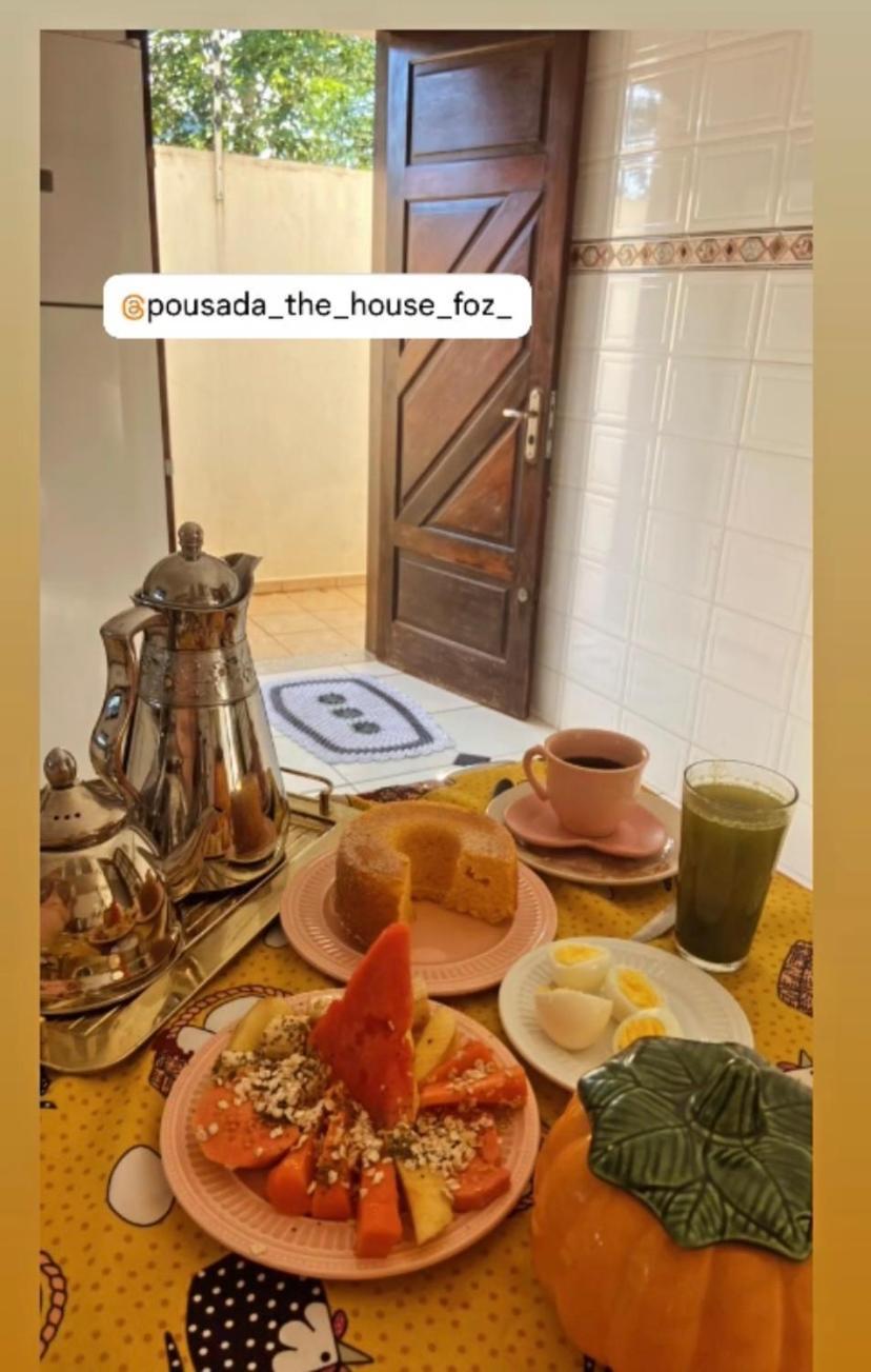 The House Cataratas E Paraguai Holiday home *