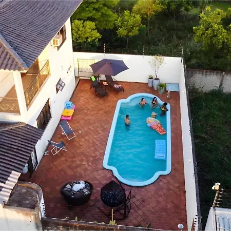 The House Foz Do Iguacu Cataratas E Paraguai Exterior photo